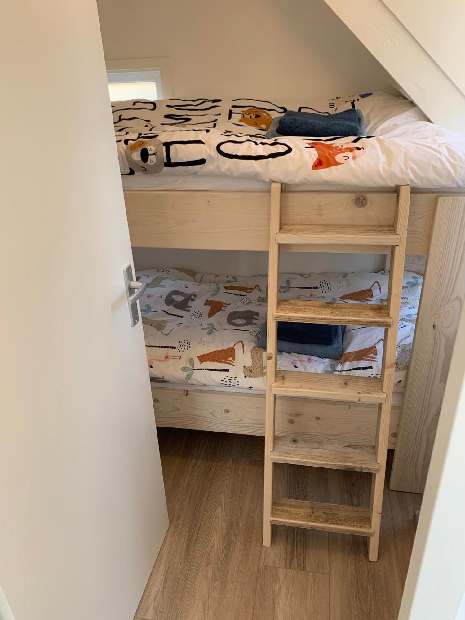 Hello Noordwijk - Familiehuis Quarles Van Uffordstraat 77 Екстериор снимка